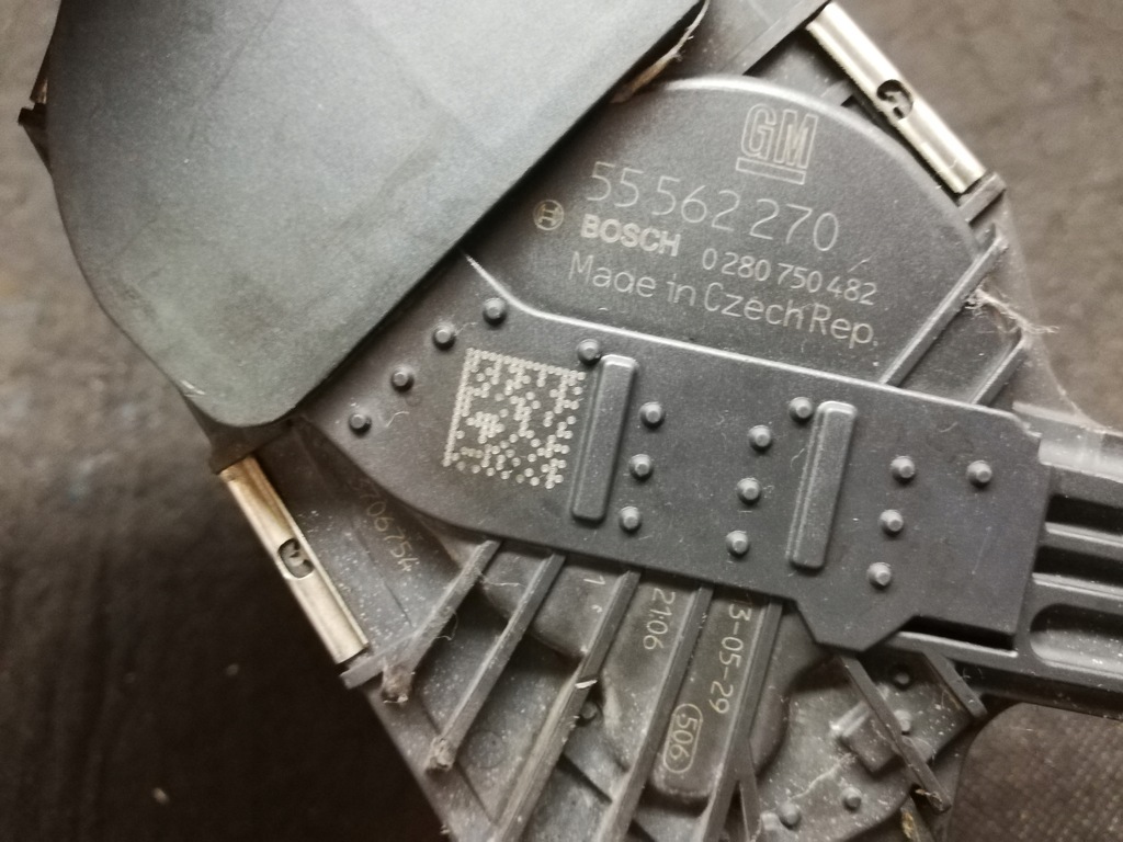 фото №10, Opel corsa d дросельна заслінка 1,4b