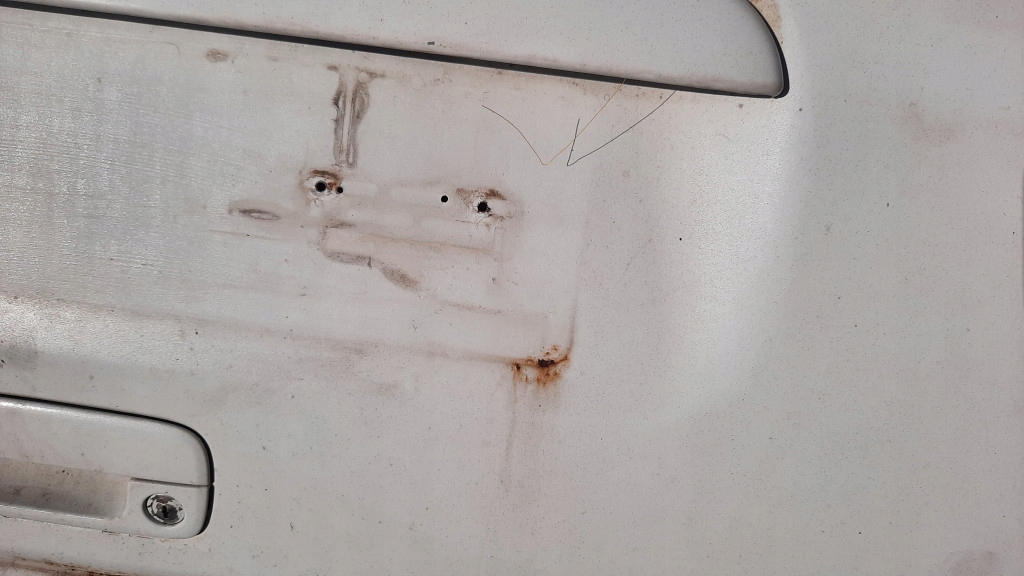 фото №9, Задняя крышка багажника багажника peugeot partner i 03r 1.9d ewpa