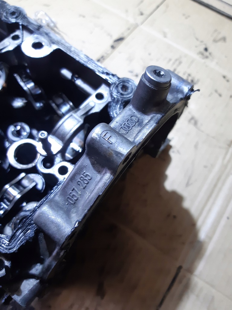 фото №12, Audi q7 4l 4.2 tdi btr головка двигателя 057285f