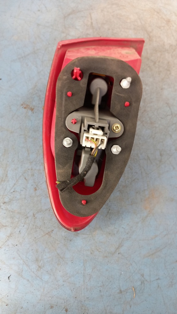 фото №2, Лампа задняя правый alfa romeo 147