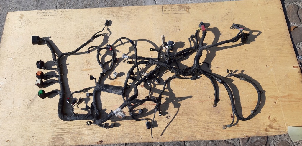 фото №1, Джгут двигуна dodge ram електропроводка 4.7 2010r