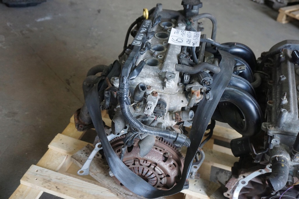 фото №8, Toyota yaris i двигатель 1.0benzyna e1s-p92 блок головка датчик фаза nr.9