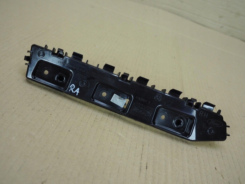 фото №1, Ford kuga mk3 направляющая бампера правый задняя