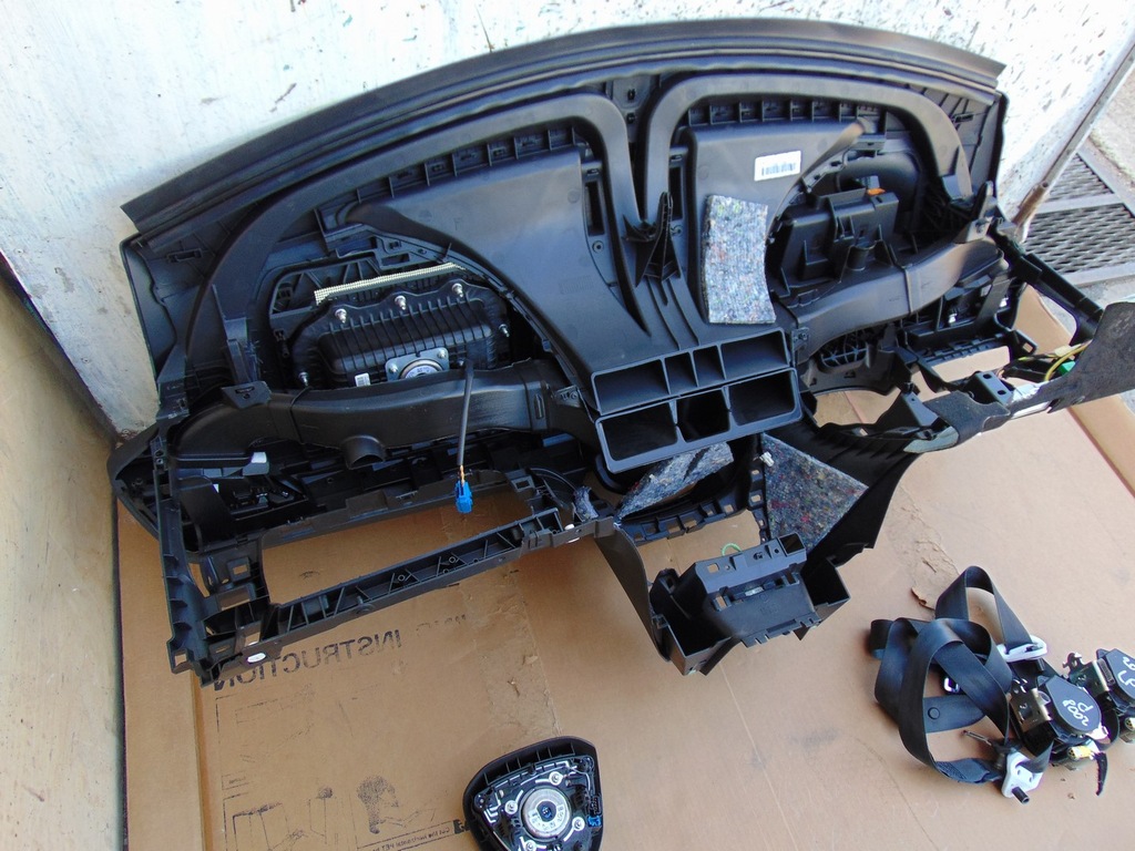 фото №14, Консоль подушки безопасности подушка безопасности peugeot 2008 1 europa оригинал