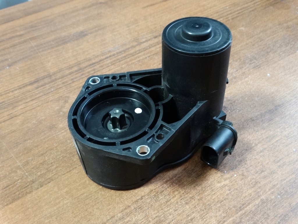 фото №6, Моторчик тормоза ручного левый mercedes w232 1