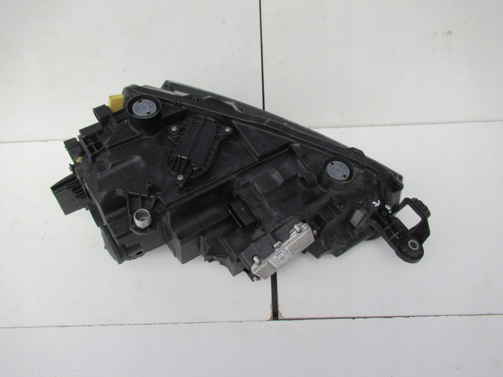 фото №6, Skoda оригинальный номер 657941016a лампа full led