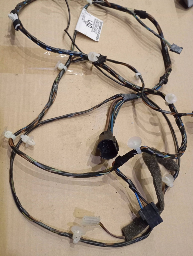 Купити Джгут кришки багажника opel astra h універсал 24467700 24467691