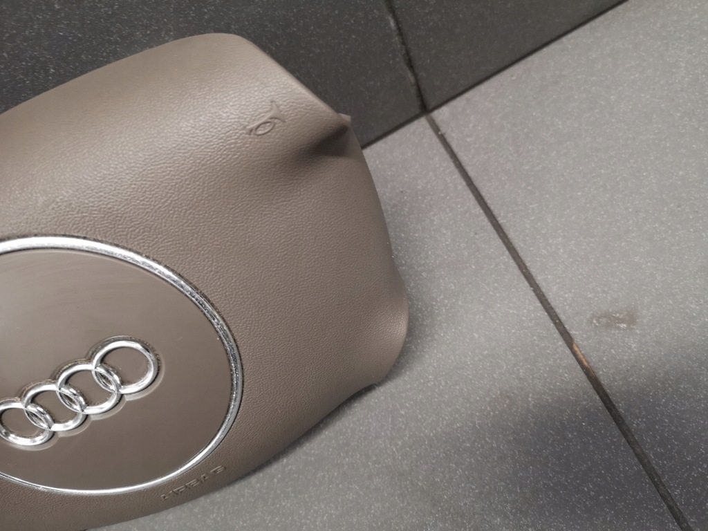 фото №6, Подушка подушка безопасности руля audi a4 b6 8e0880201l