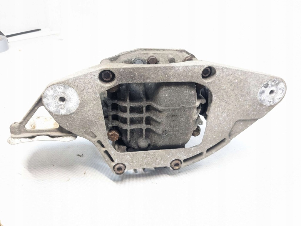 Дифференциал задний дифференциал задняя 4.11 audi a5 8t a4 b8 quattro 2.0 tfsi 2007- в Украине