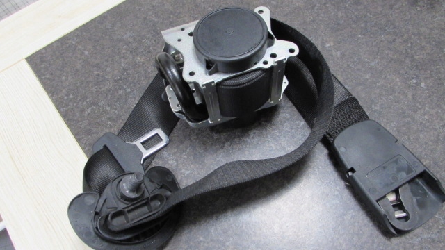 фото №1, Bmw f39 f45 f48 pas безопасности левый перед новый оригинальный номер