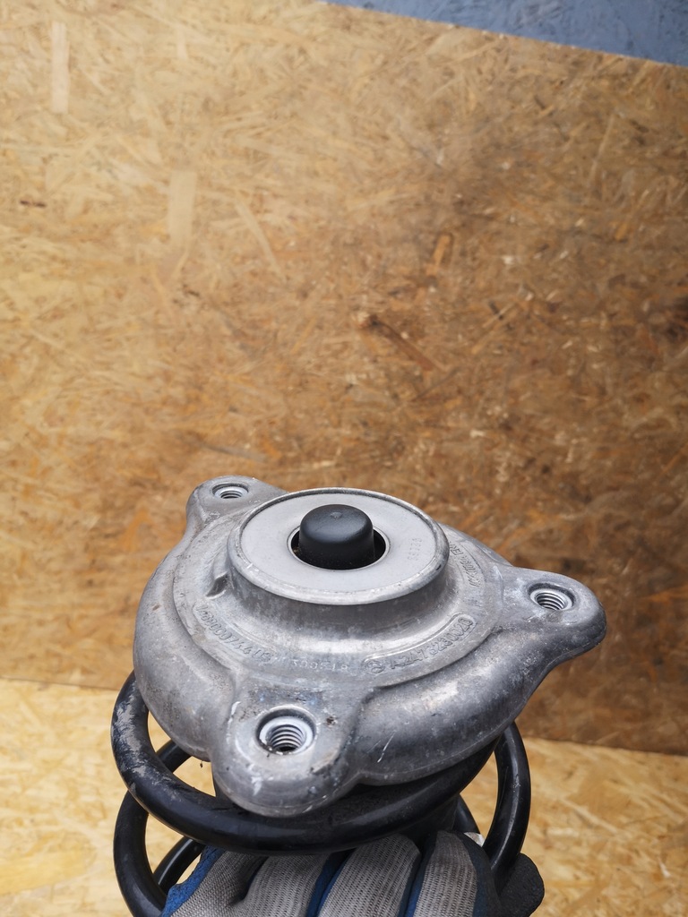 фото №10, Mercedes a-klasa w177 амортизаторна стійка поворотний кулак правий перед важіль 2.0b