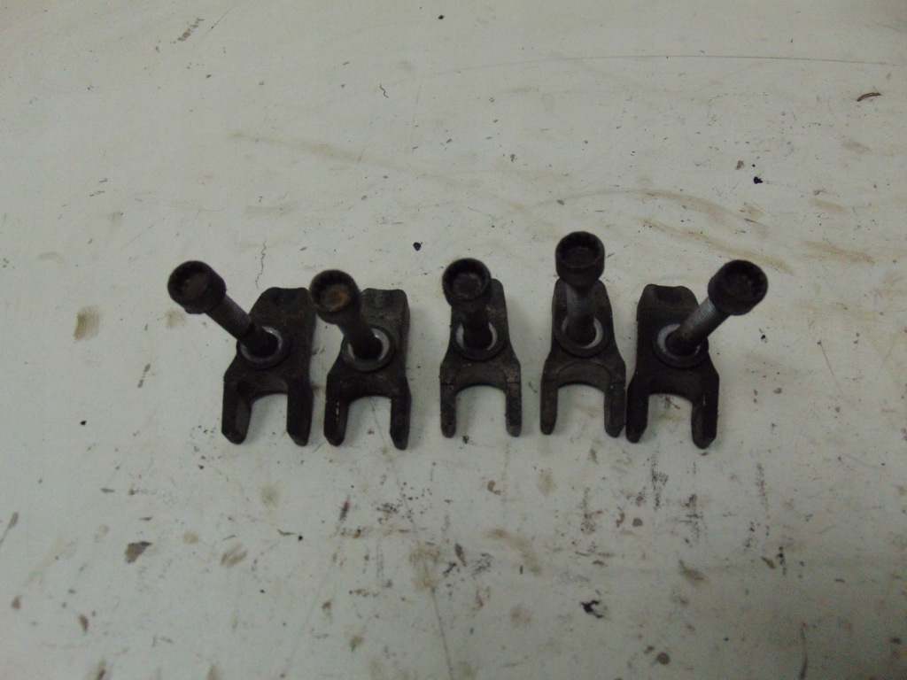 фото №1, Підніжка кронштейн форсунки vw crafter 2.5 tdi