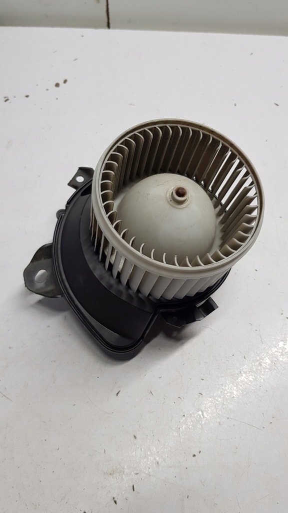 фото №1, Вентилятор повітродувка opel adam corsa e