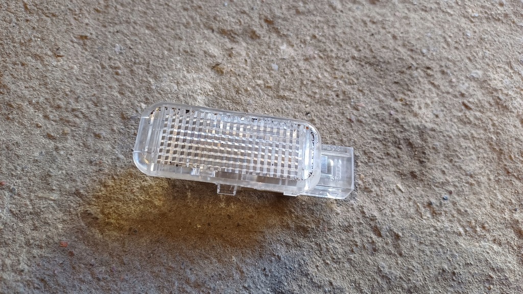 фото №1, Seat leon iii лампа