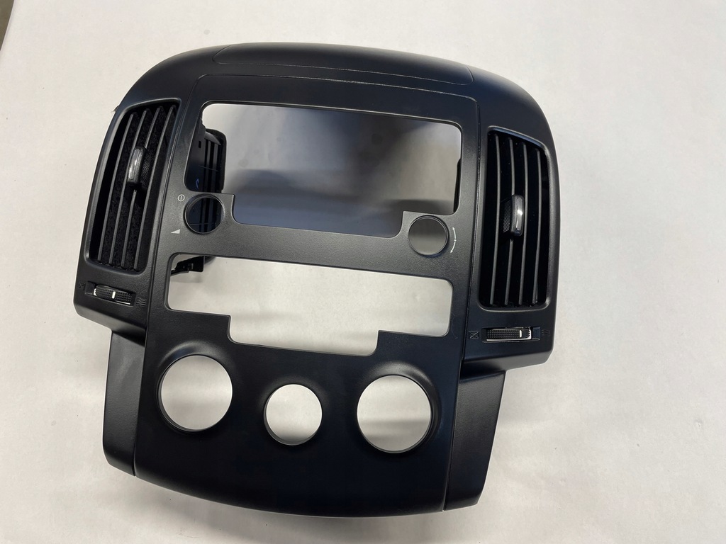 фото №1, Hyundai i30 i 07- рамка защита консоли средняя 84745-2r000