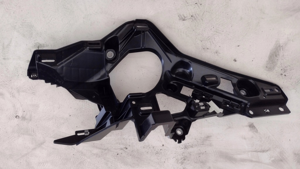 фото №3, Porsche panamera 971 направляющая бампера 974868892a