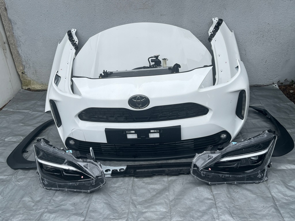 фото №6, Toyota yaris cross бампер лампы капот крылья pas радиатор