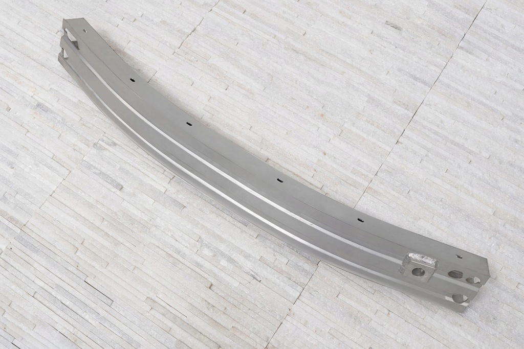 фото №8, Toyota c-hr 2019- верхний балка бампера 52131f4030