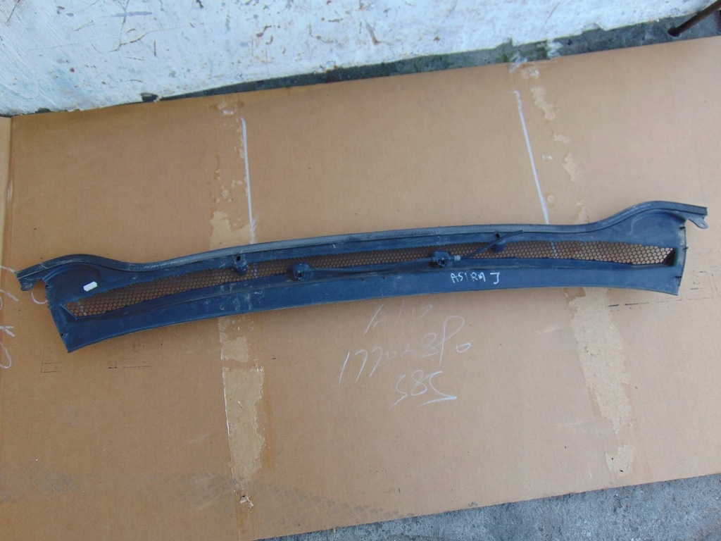 фото №8, Жабо пластиковий opel astra j iv 13267105 europa