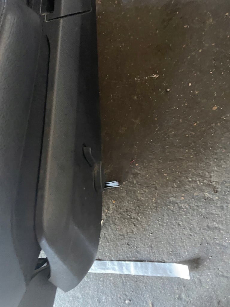 фото №6, Mercedes w212 sedan сиденья заднее сиденье обшивки шторка