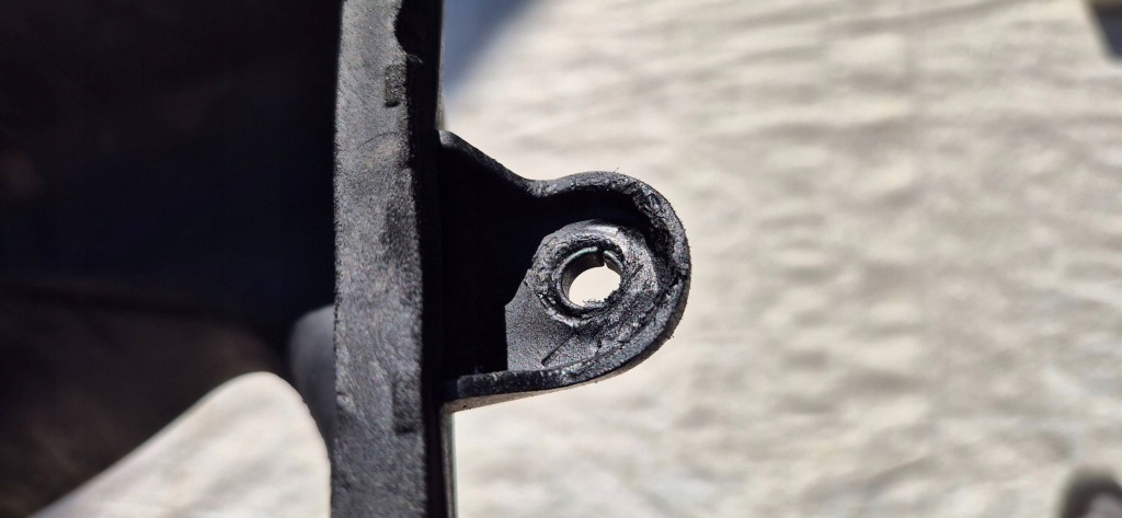 Купити Maserati ghibli m157 13- впуск кермо  повітря інтеркулер ліва оригінал