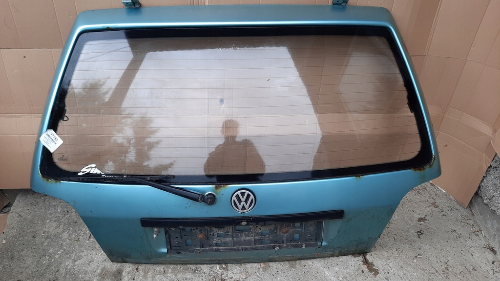 фото №1, Стекло задняя volkswagen polo 01r