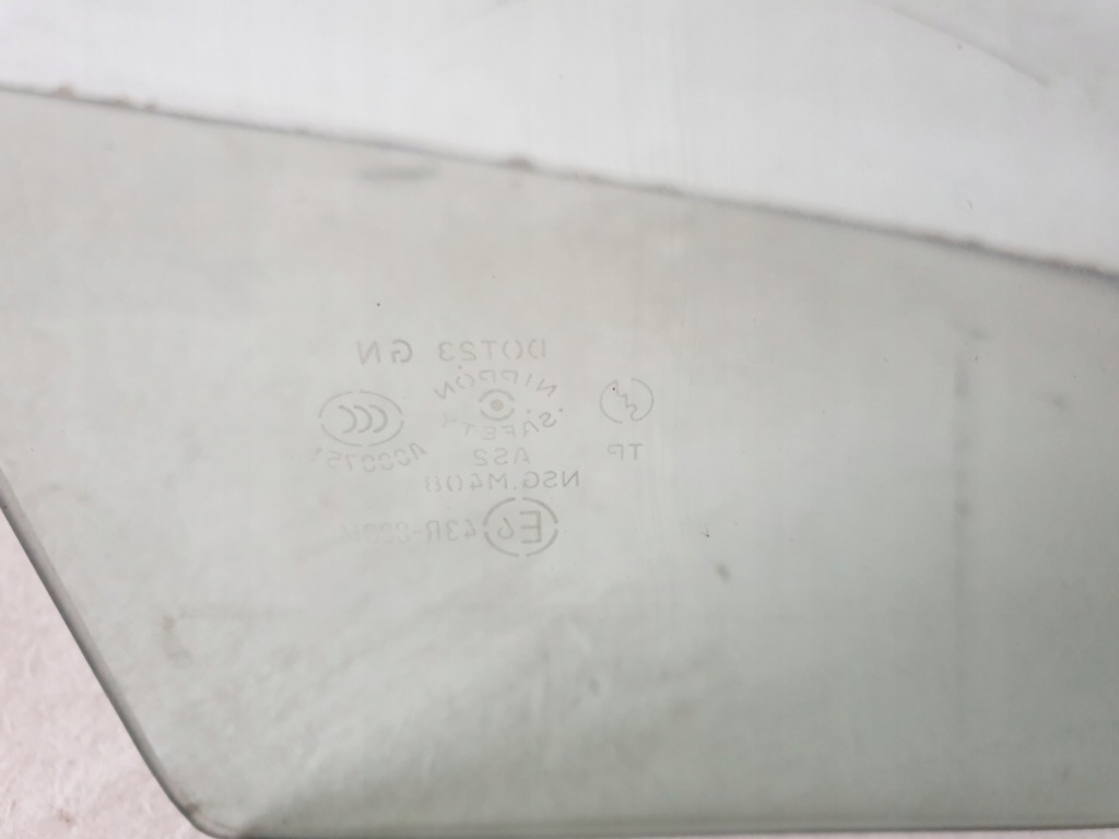 фото №2, Стекло правая перед mazda mpv ii