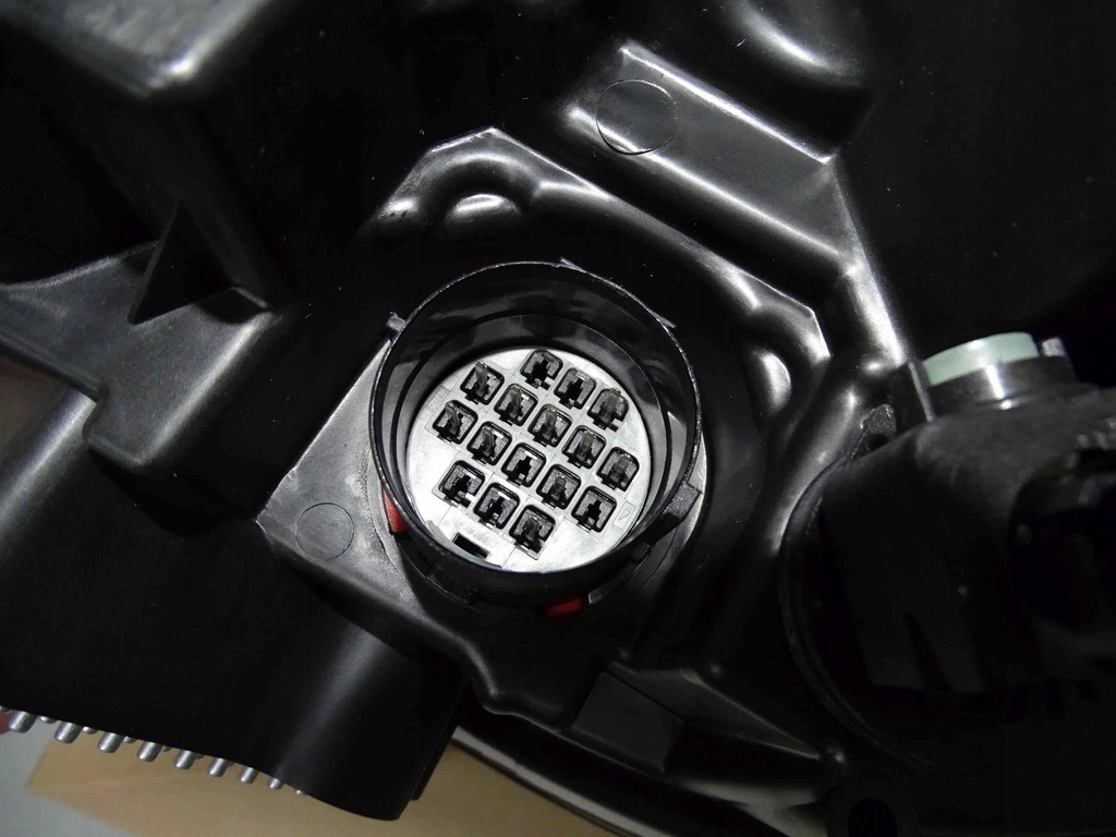 фото №7, Лампа фара 10 pin led discovery 5 l462 2017-