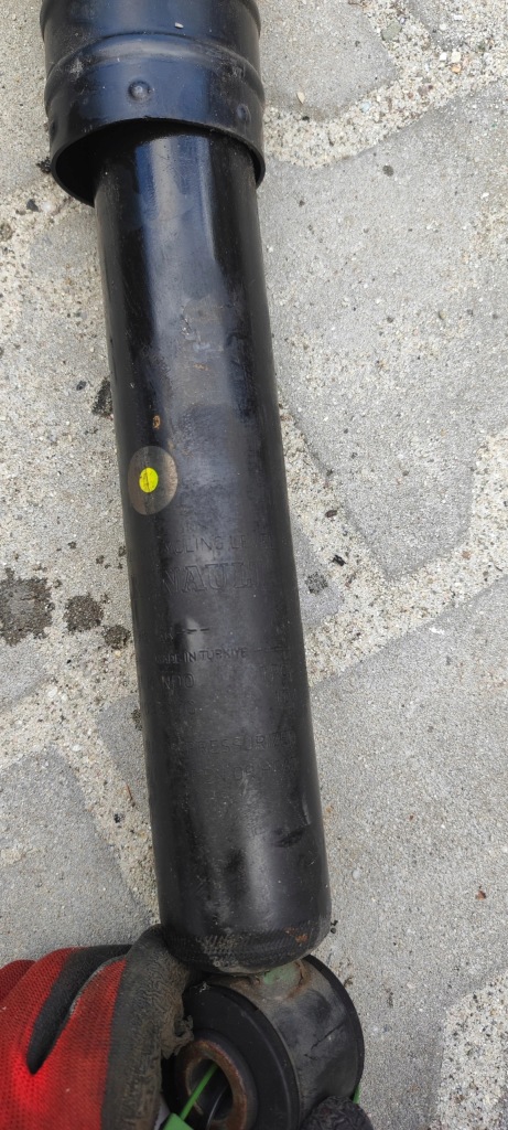 Амортизатор задний clio iv 562109815r в Украине