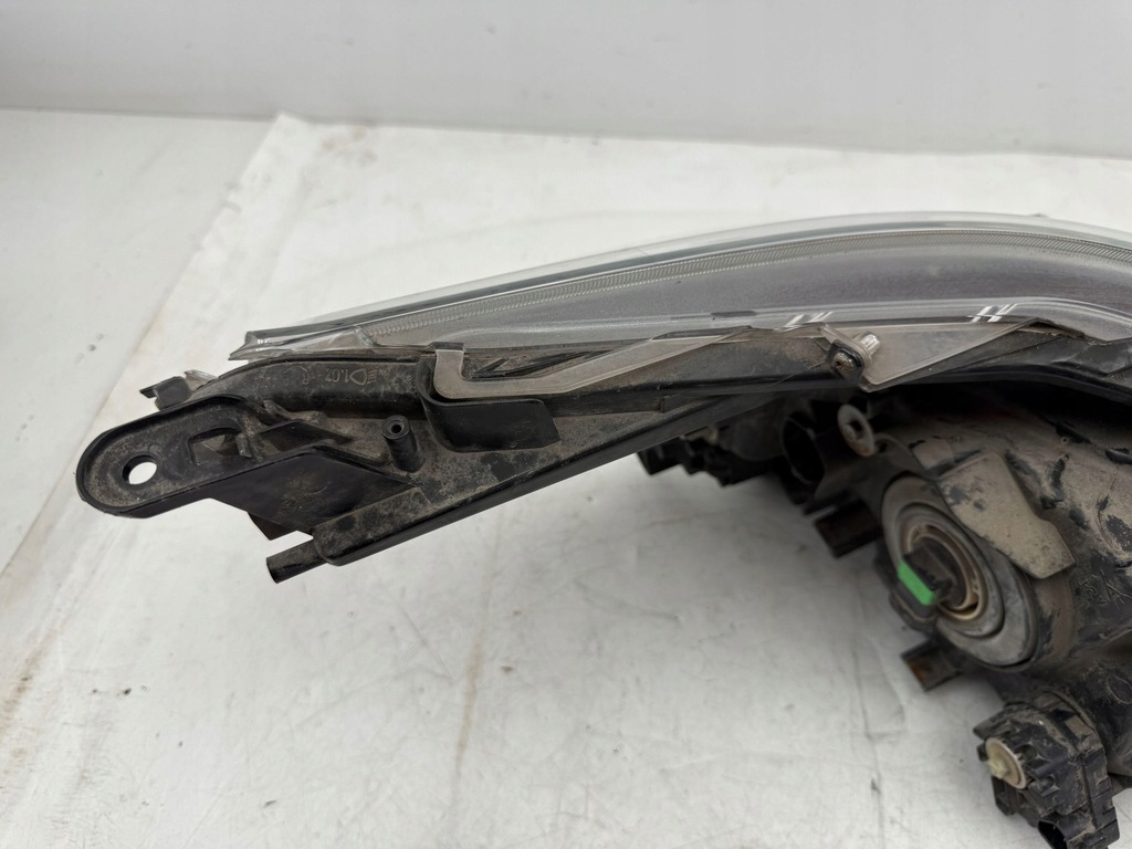 фото №8, Toyota hilux viii 2023 лампа передняя