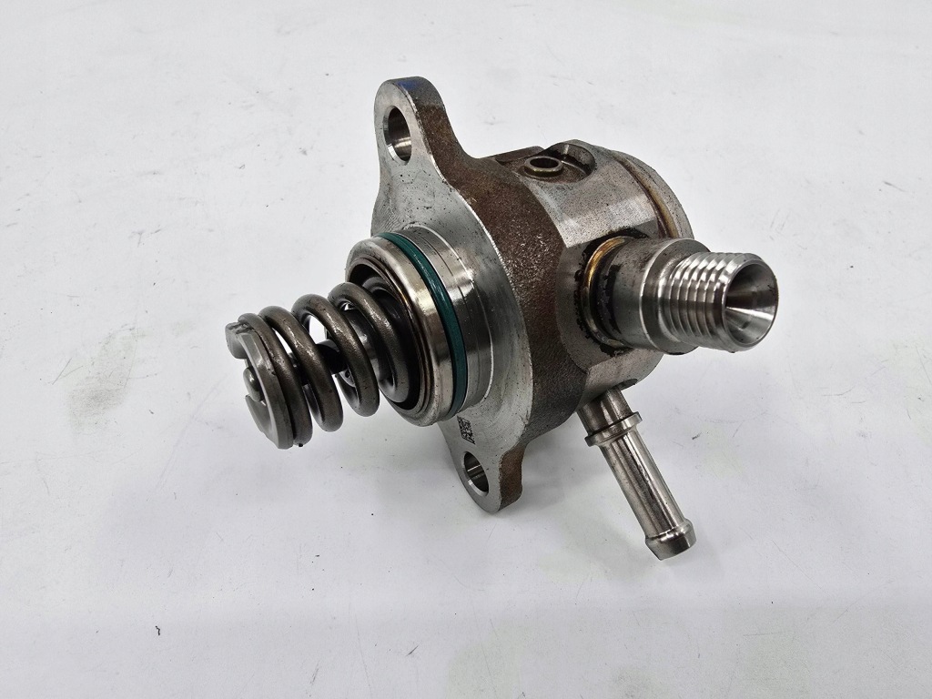 Купить Насос впрыскная suzuki vitara iii 1521053s01000 1.4 k14d 2023