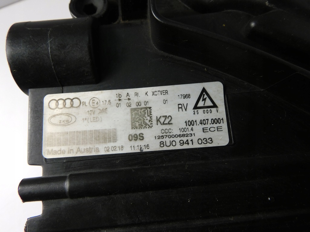 фото №14, Audi q3 8u lift лампа права ліва full led