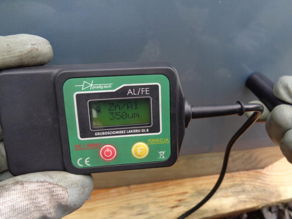 Двері праве перед передні комплектна  з скло audi a4 b8 2008- лак: ly5j Оригінал