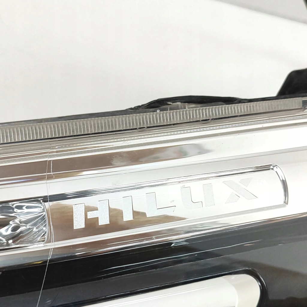 фото №6, Toyota hilux an120, an130 2018 левая сторона лампа передняя