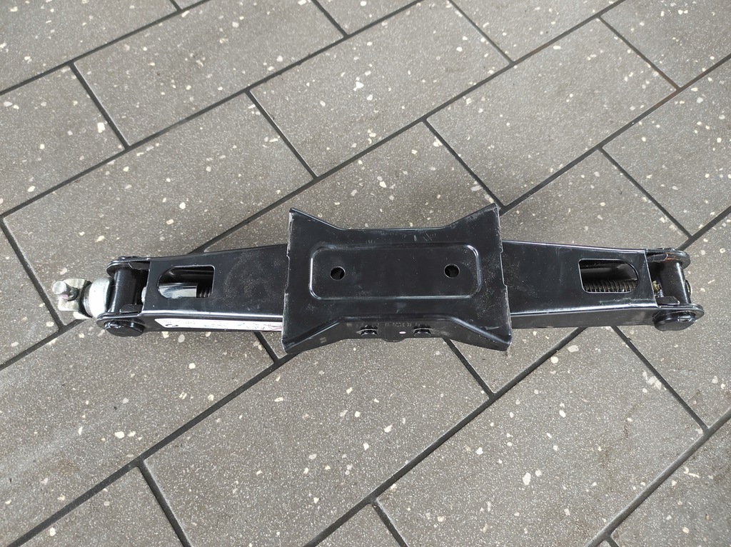 фото №2, Домкрат renault megane iii scenic iii 995500002r