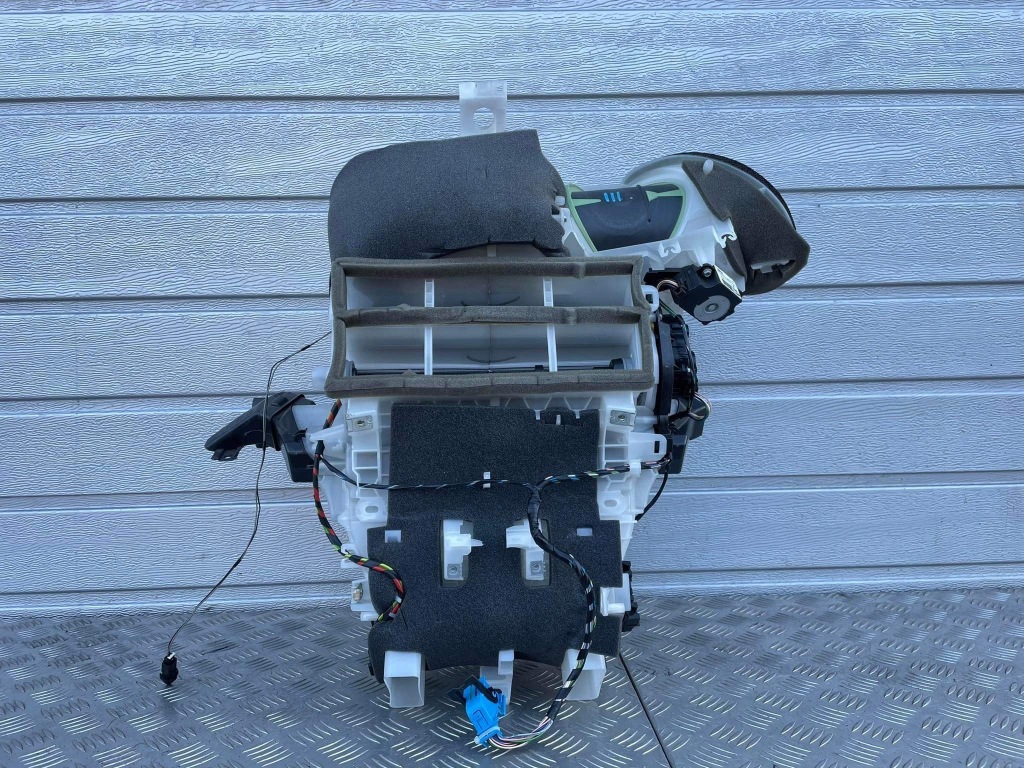 фото №1, Citroen c3 iii обігрівач комплектна 16- eu.