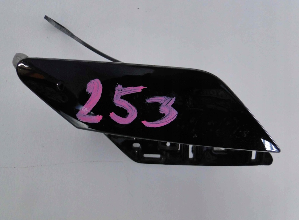 фото №4, Mercedes glc x253 253 lift заглушка фаркоп перед amg