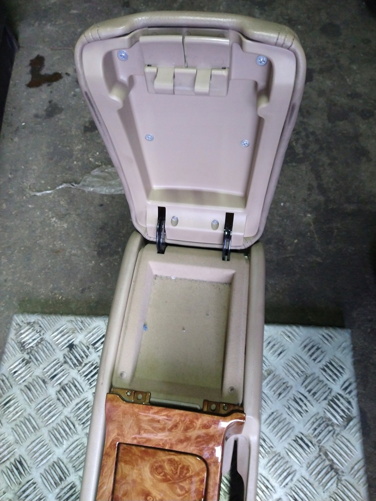 фото №7, Chevrolet epica 08 туннель средний подлокотник