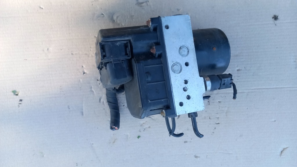 фото №4, Насос abs vw polo 9n 6q0614517e