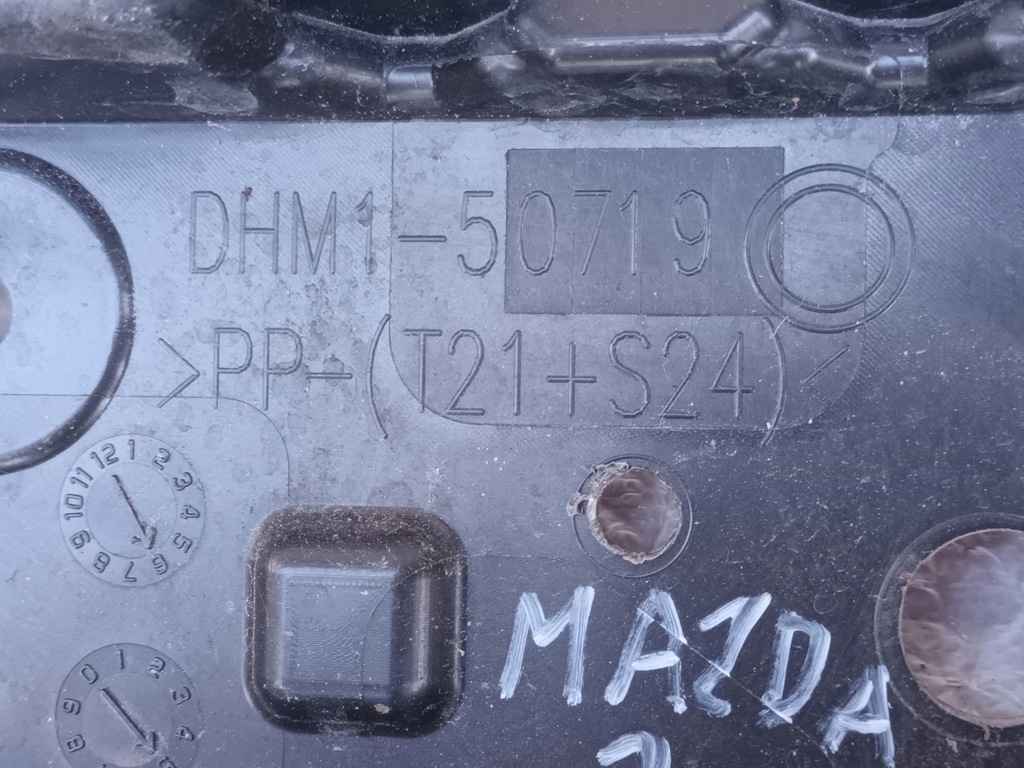 фото №6, Решётка радиатора mazda 2 ii dj lift решётка радиатора 2019 -