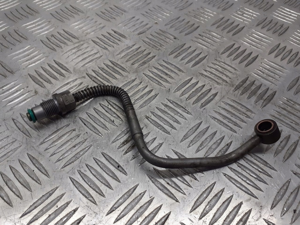 Купити Шланг оливи мащення турбіни renault megane ii 1.5 dci