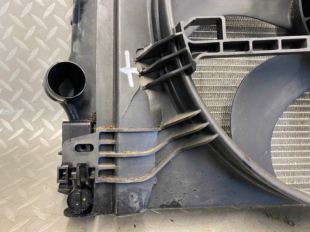 фото №7, Радиатор wody + вентилятор renault talisman 1.6 tce 214813939r