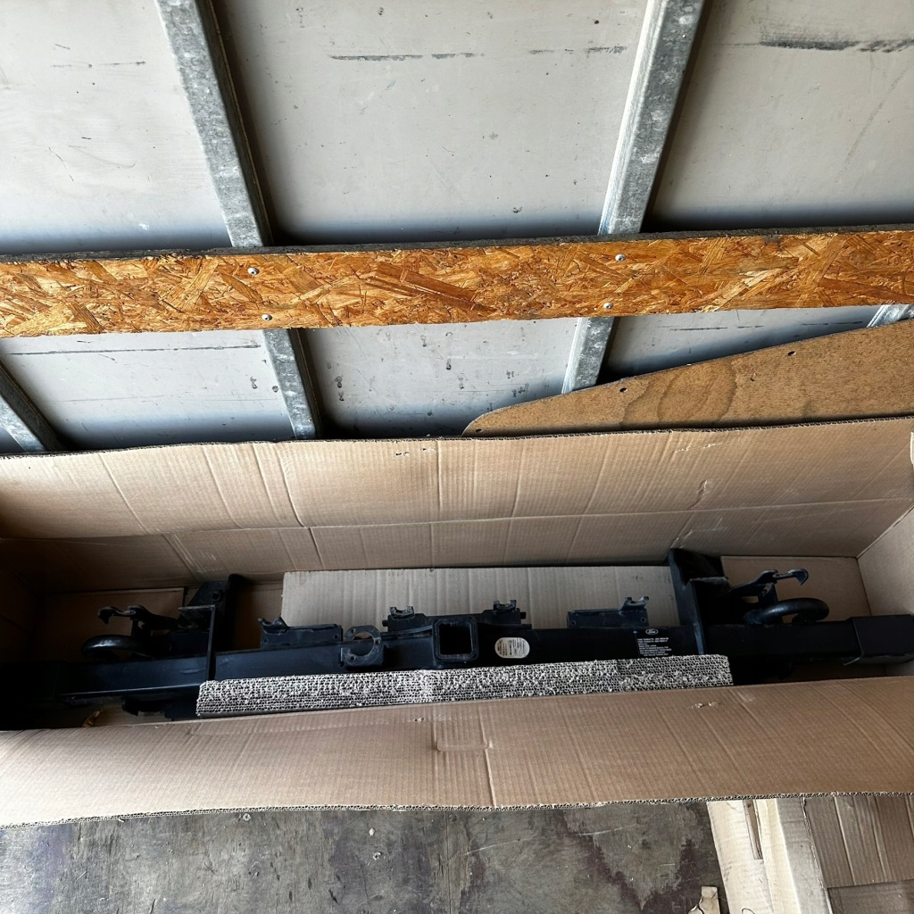 фото №2, Новый hak буксировочный балка фаркоп ford ranger raptor оригинальный номер jb3c-19d520-cb