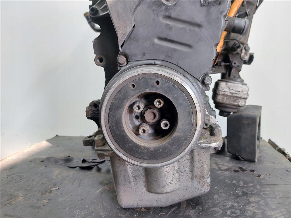 Двигун стійку  дизель vw golf iv 1997-2003 1.9tdi 100km kod:atd audi skoda в Україні