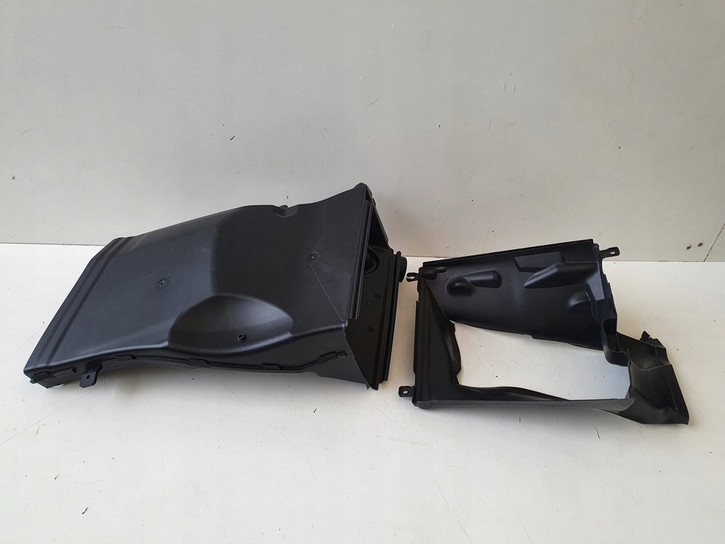 фото №1, Audi r8 4s0 воздуховод воздухозаборник воздуха 4s0121333 b