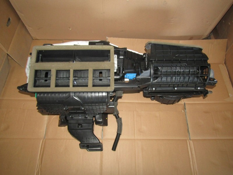 фото №1, Kia stinger обігрівач повітродувка повітропровід