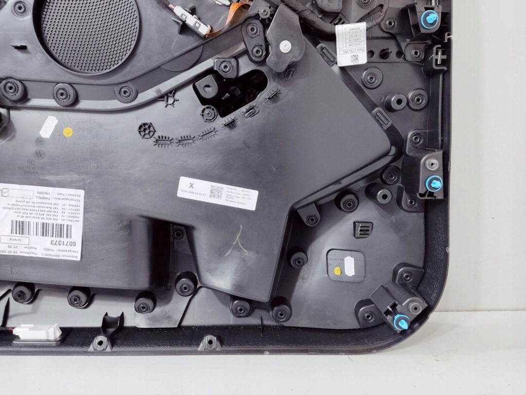 фото №13, Bmw 2 f44 2020 молдинг бічна передніх правих двері lhd