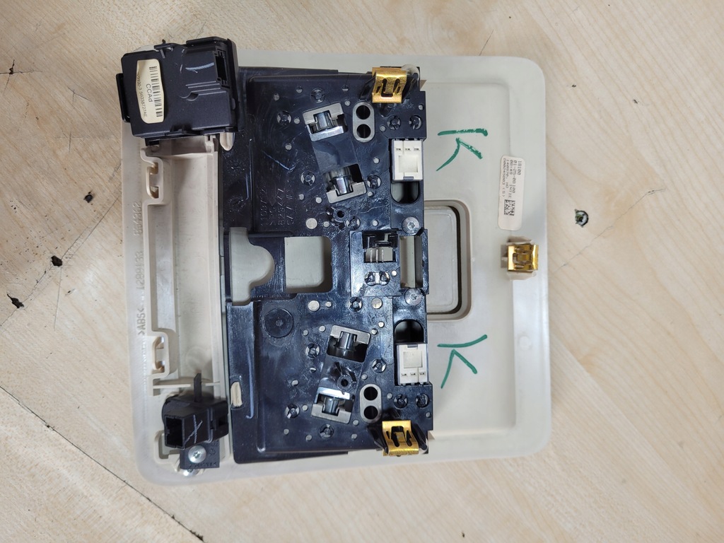 фото №8, Jeep cherokee kk 07-12 лампа потолочный