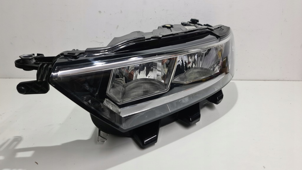 фото №2, Лампа перед левая vw t-roc 2ga941005b