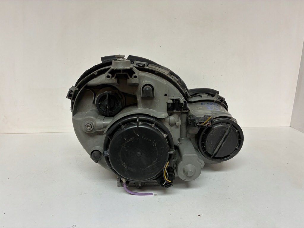 Mercedes w203 рестайлинг  ксенон лампа перед передняя левая европа 130732907202 в Украине